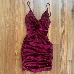 Talia Front Twist Dress in Wine Velvet